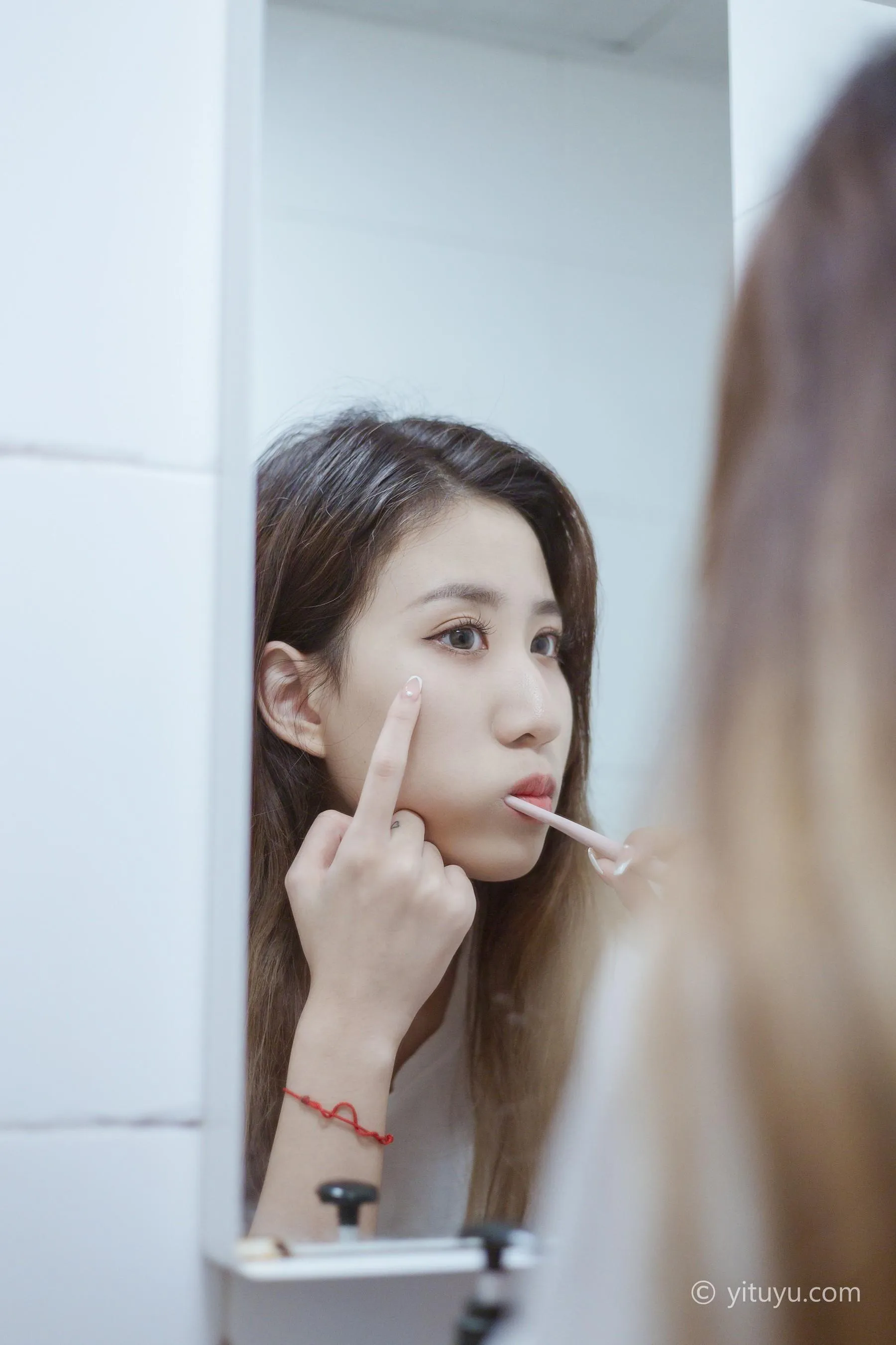 [YITUYU艺图语]2021.07.07 独自醒来 Jenny [36P]插图8